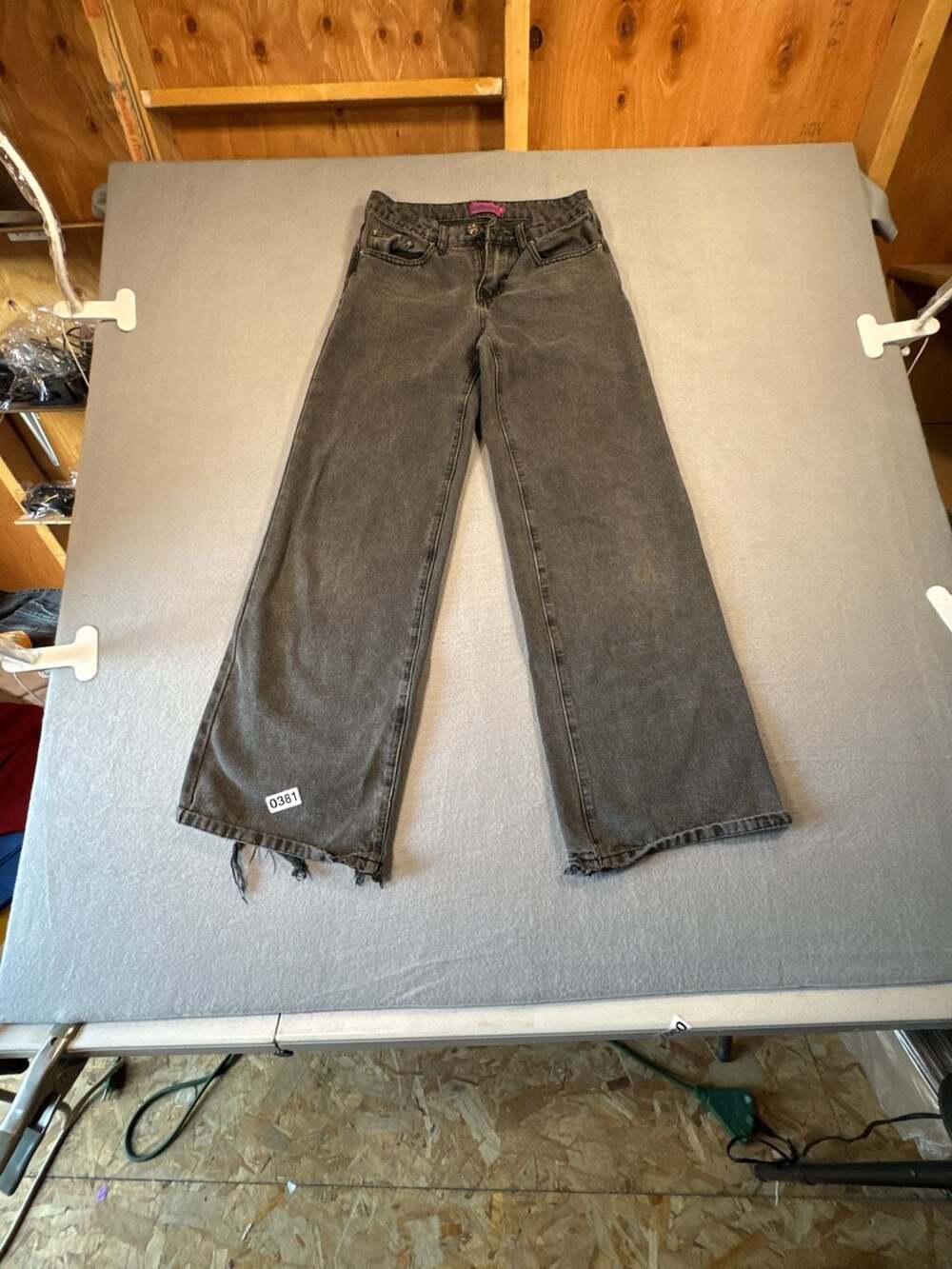 Edikted Low Rise Wide Leg Jeans Washed Grey Size XS